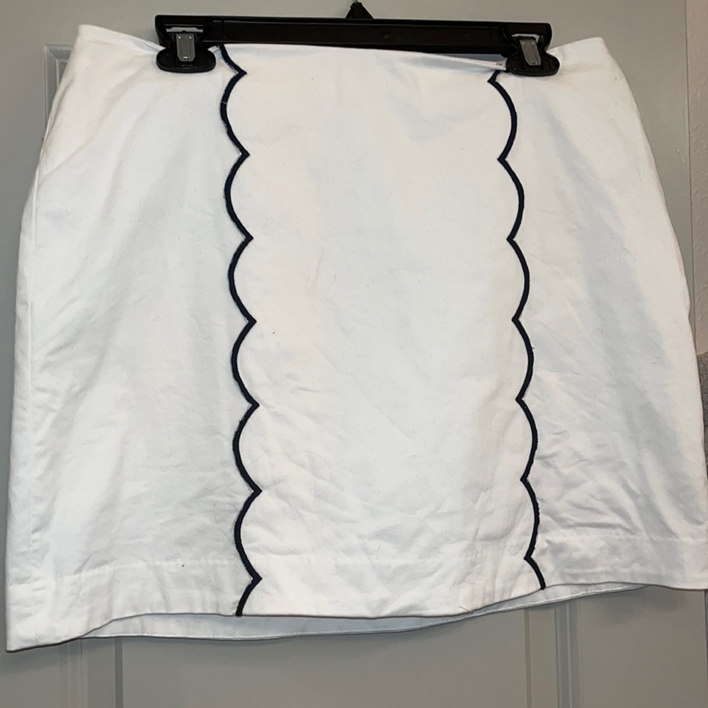 White skort